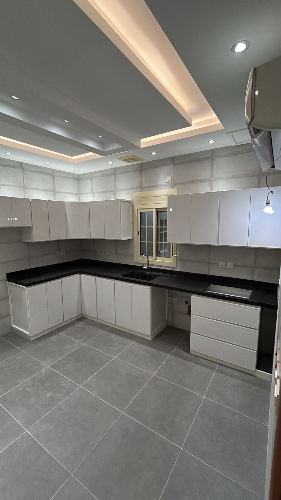4 bedroom villa in Ash Sheraa, Jeddah 4