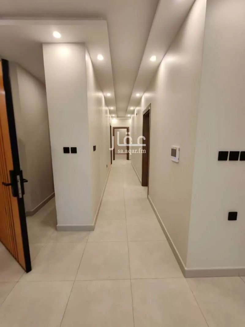 4 bedroom apartment in Al Sawari 8