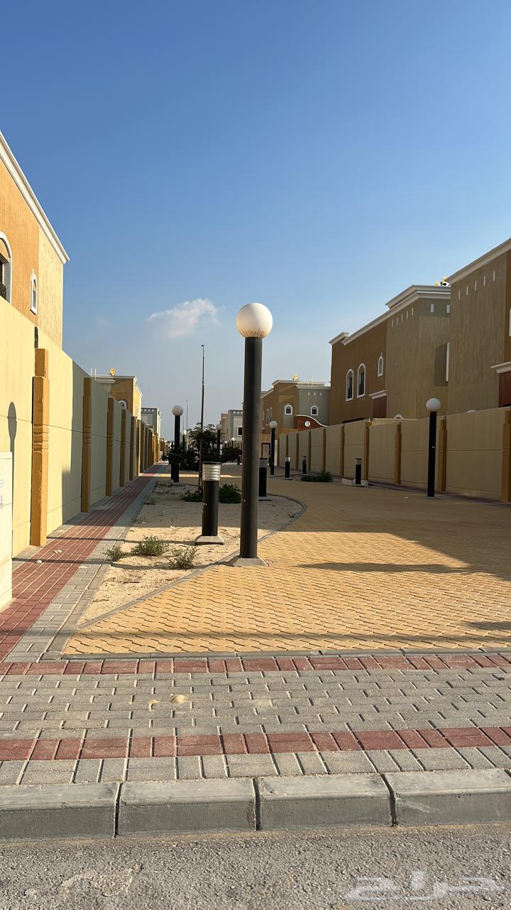 4 bedroom villa in Al Mutrafiyah, Eastern Province 4