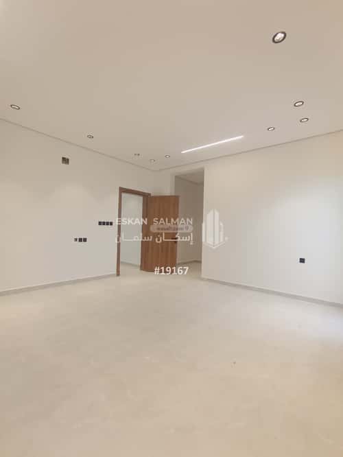 5 bedroom apartment in Al Janadriyah 4