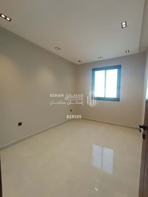 5 bedroom apartment in Al Janadriyah 7