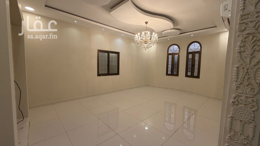 4 bedroom villa in Ash Shulah, Eastern Province 10