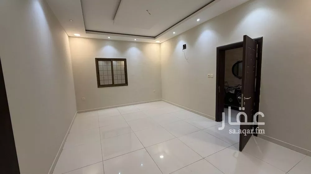 4 bedroom villa in Ash Shulah 11