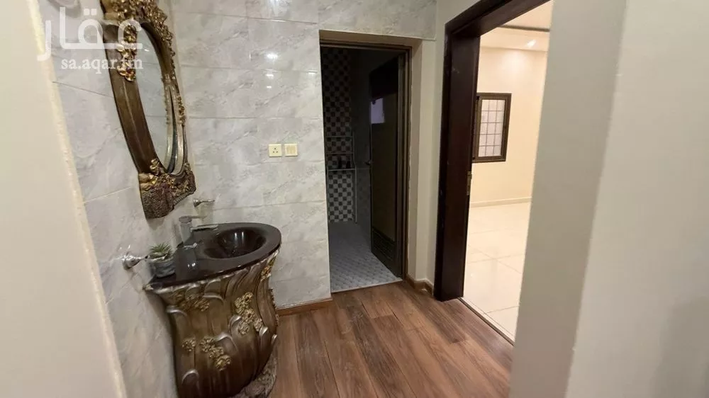 4 bedroom villa in Ash Shulah 15