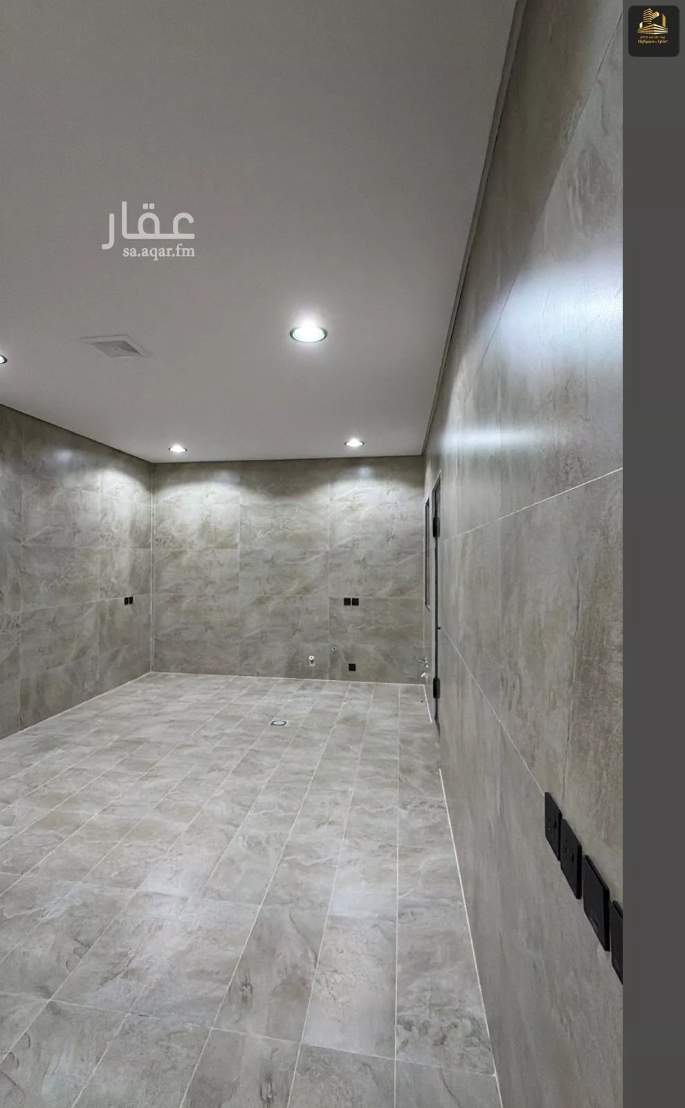 فيلا 6 غرف في الشرق 9