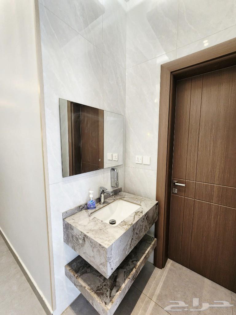 3 bedroom villa in Az Zomorod, Jeddah 3