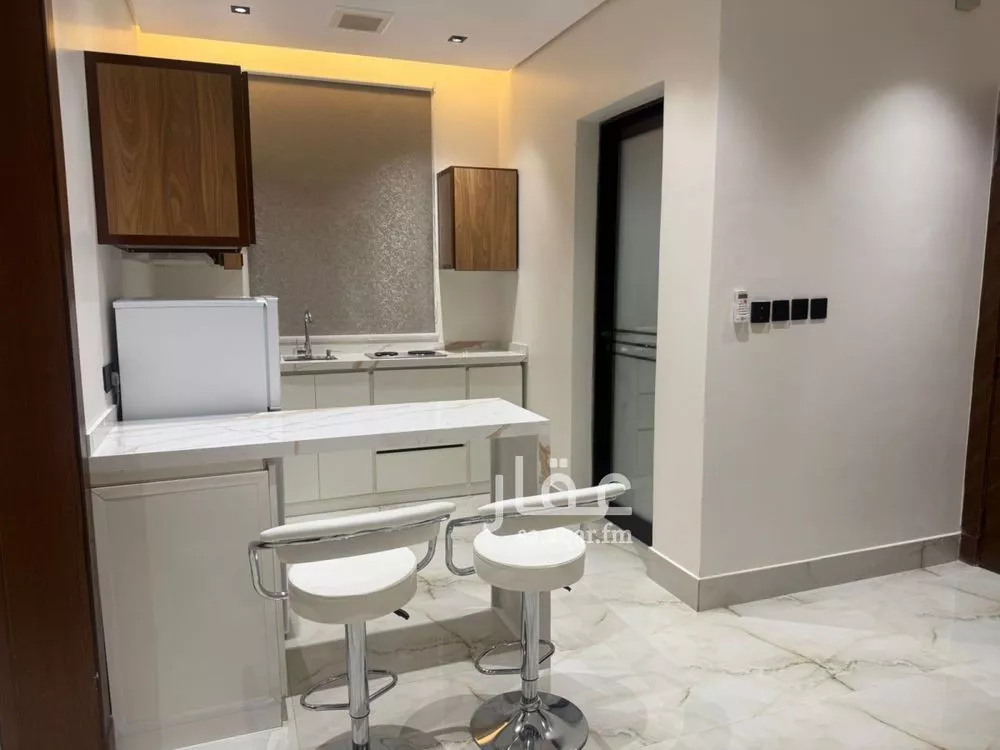 1 bedroom apartment in Dhahrat Laban 3