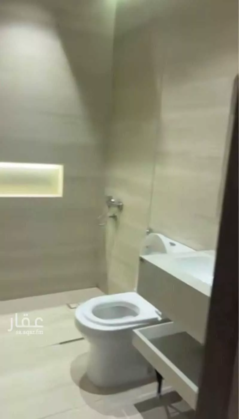 1 bedroom apartment in Al Yaqout 3