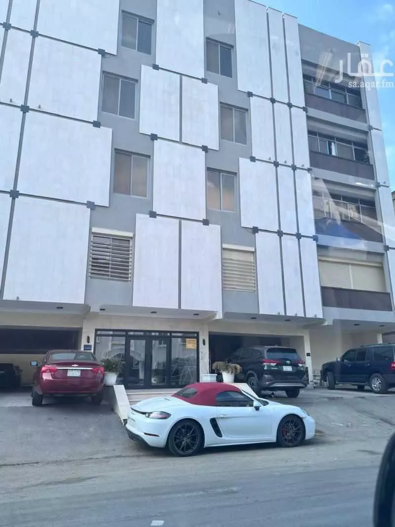 5 bedroom apartment in Al Zahra 2