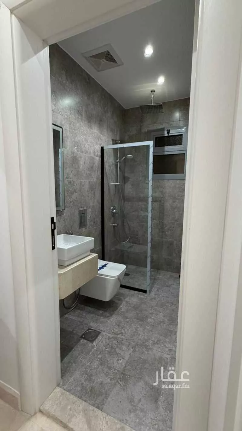 5 bedroom apartment in Al Zahra 11