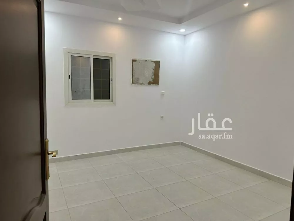 4 bedroom apartment in Al Bashaer 7