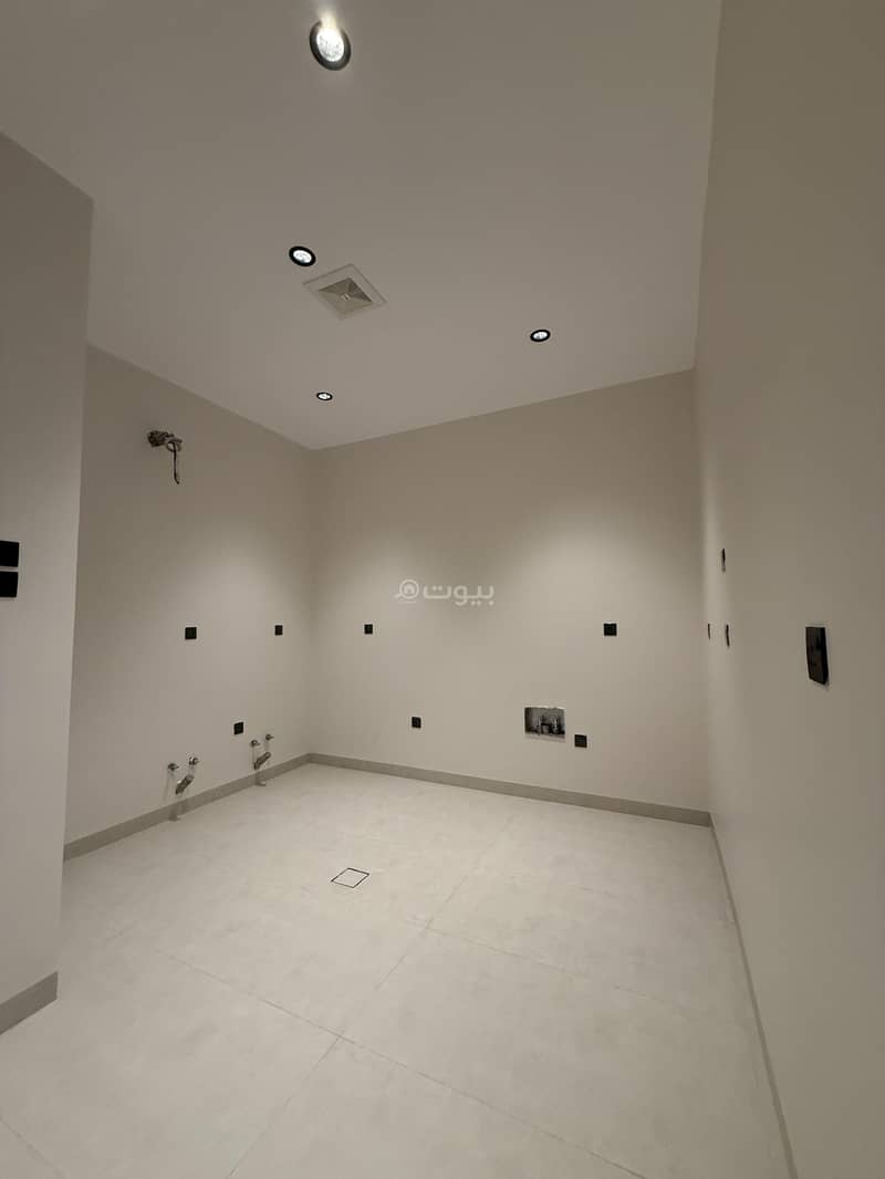 4 bedroom apartment in Al Rabwa, Jeddah 19