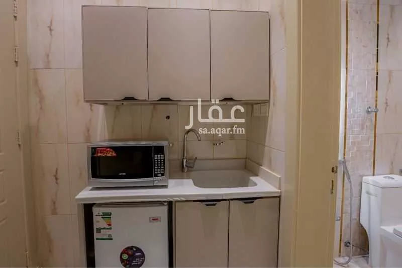 شقة 1 غرف في العارض 7