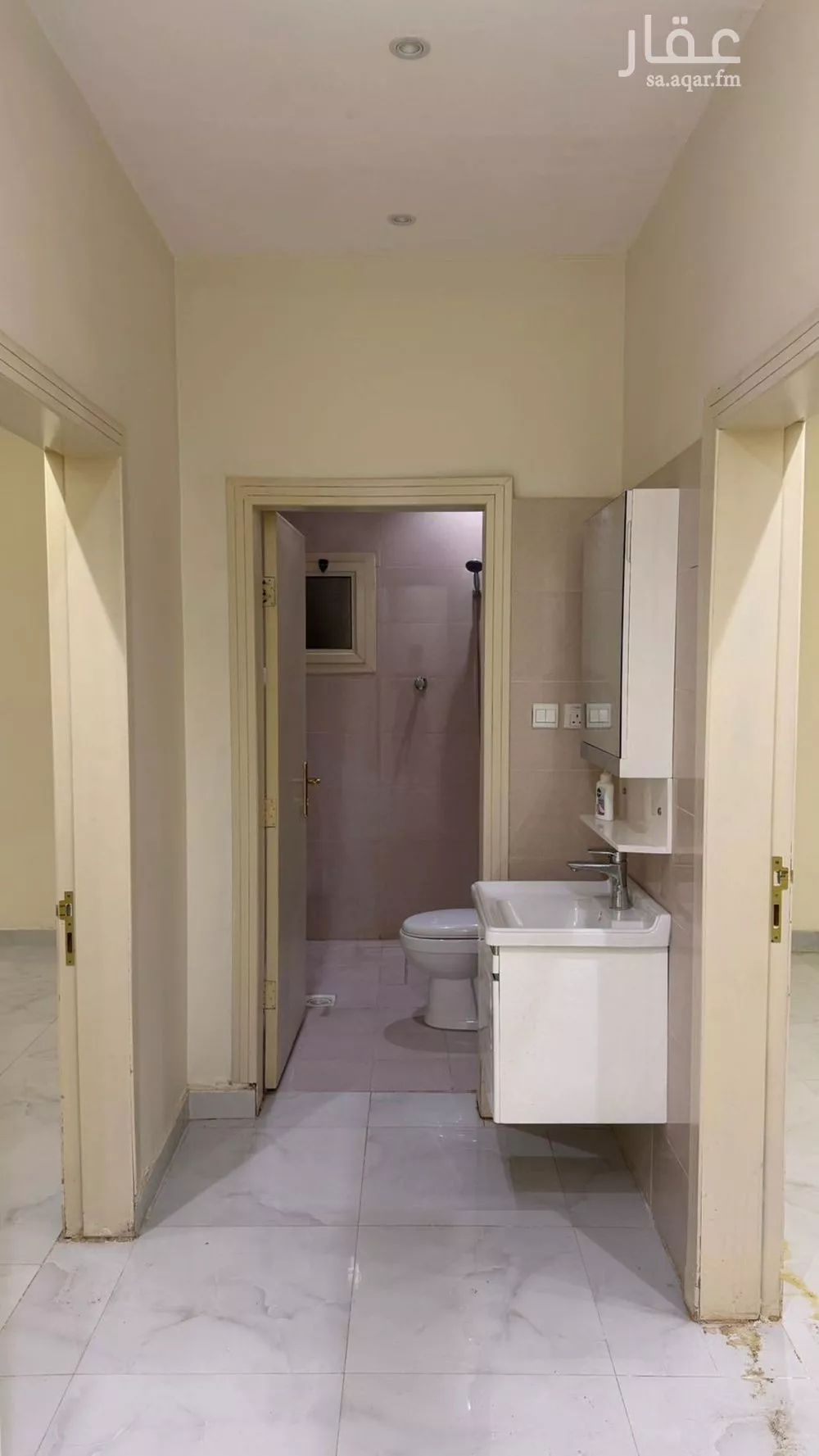 شقة 2 غرف في العارض 5