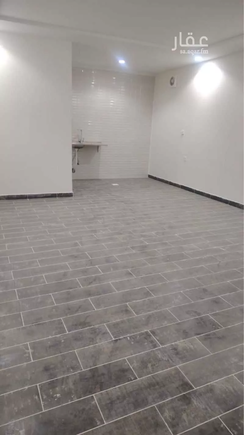 1 bedroom apartment in Jeddah 3