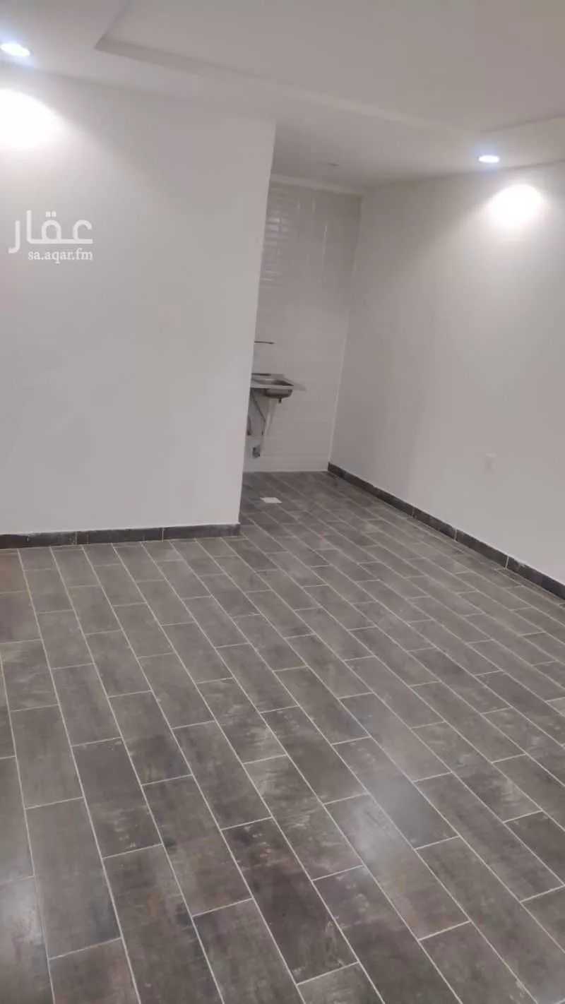 1 bedroom apartment in Jeddah 4