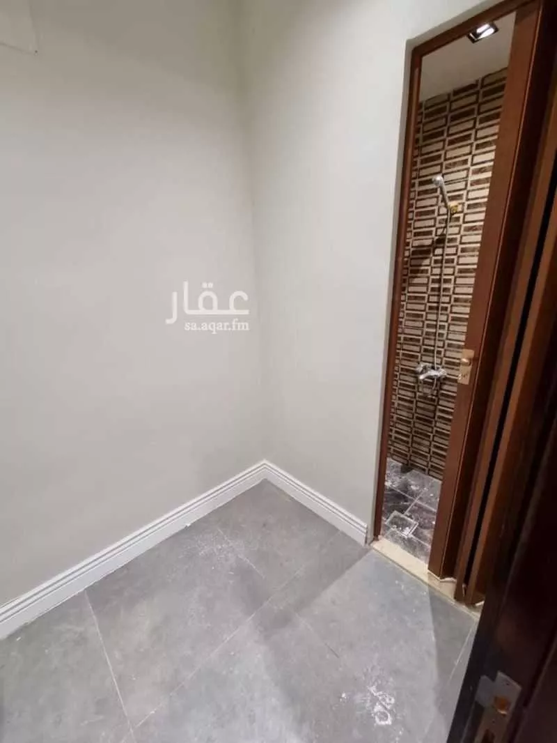 شقة 5 غرف في السلامة 5