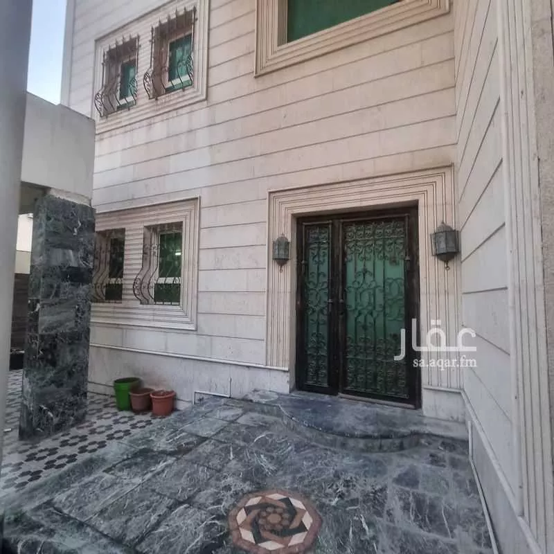 فيلا 12 غرف في احد 22