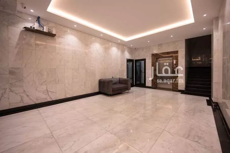 3 bedroom apartment in Al Rabwa 21
