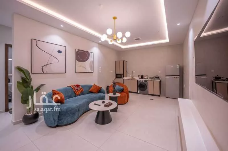 3 bedroom apartment in Al Rabwa 4