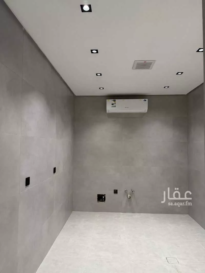 فيلا 7 غرف في الصدفة 8