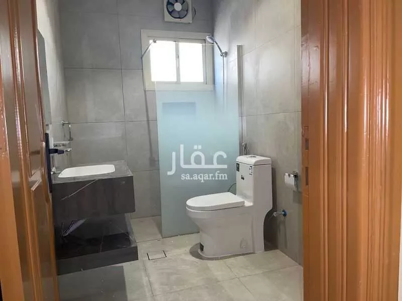 6 bedroom apartment in Al Marwa 14