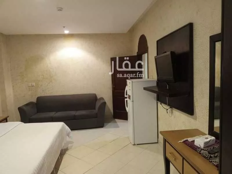 2 bedroom apartment in Al Farouq 4