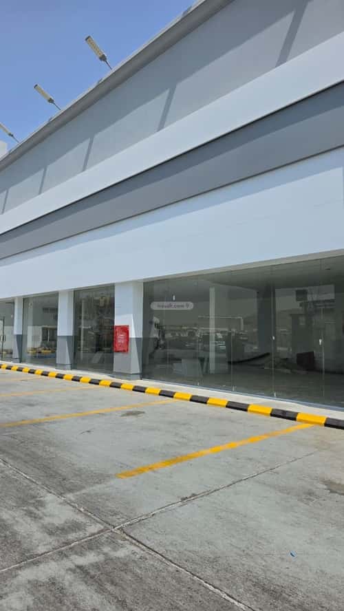 shop in Umm Al Silm, Jeddah 7
