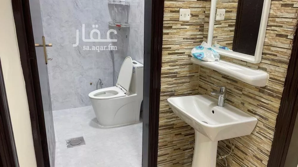 دور 3 غرف في المونسية 7