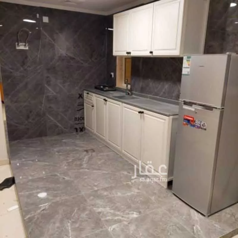 2 bedroom apartment in Al Sharafiyah, Jeddah 14