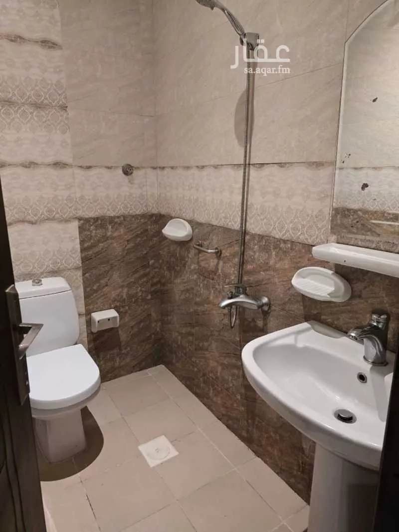 2 bedroom apartment in Mishrifah 10