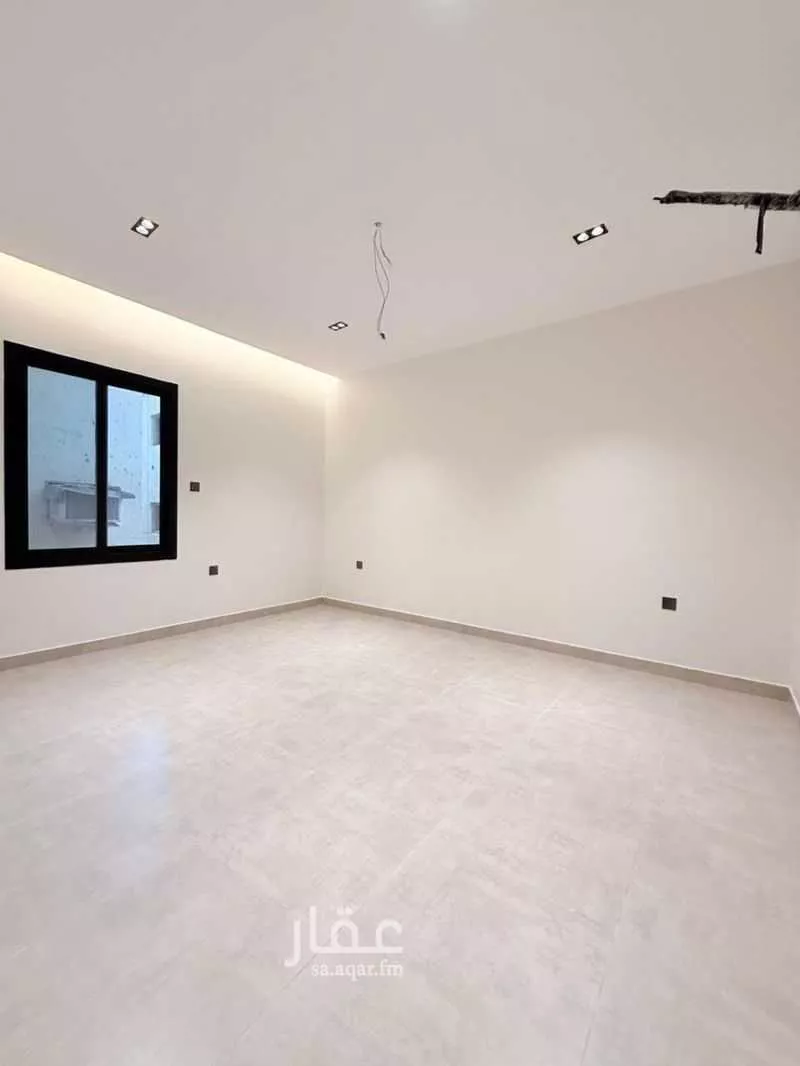 6 bedroom apartment in Al Salamah 13