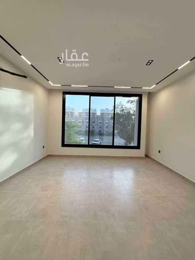 6 bedroom apartment in Al Salamah 15