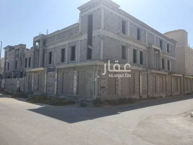 5 bedroom villa in Ash Sharq 8