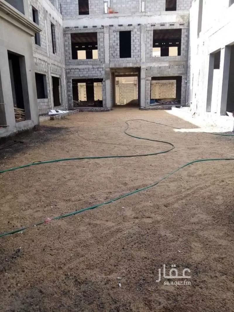 5 bedroom villa in Ash Sharq 10