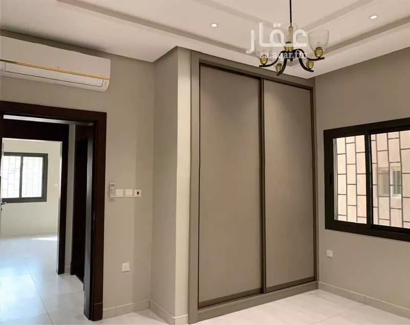 شقة 5 غرف في السلامة 12
