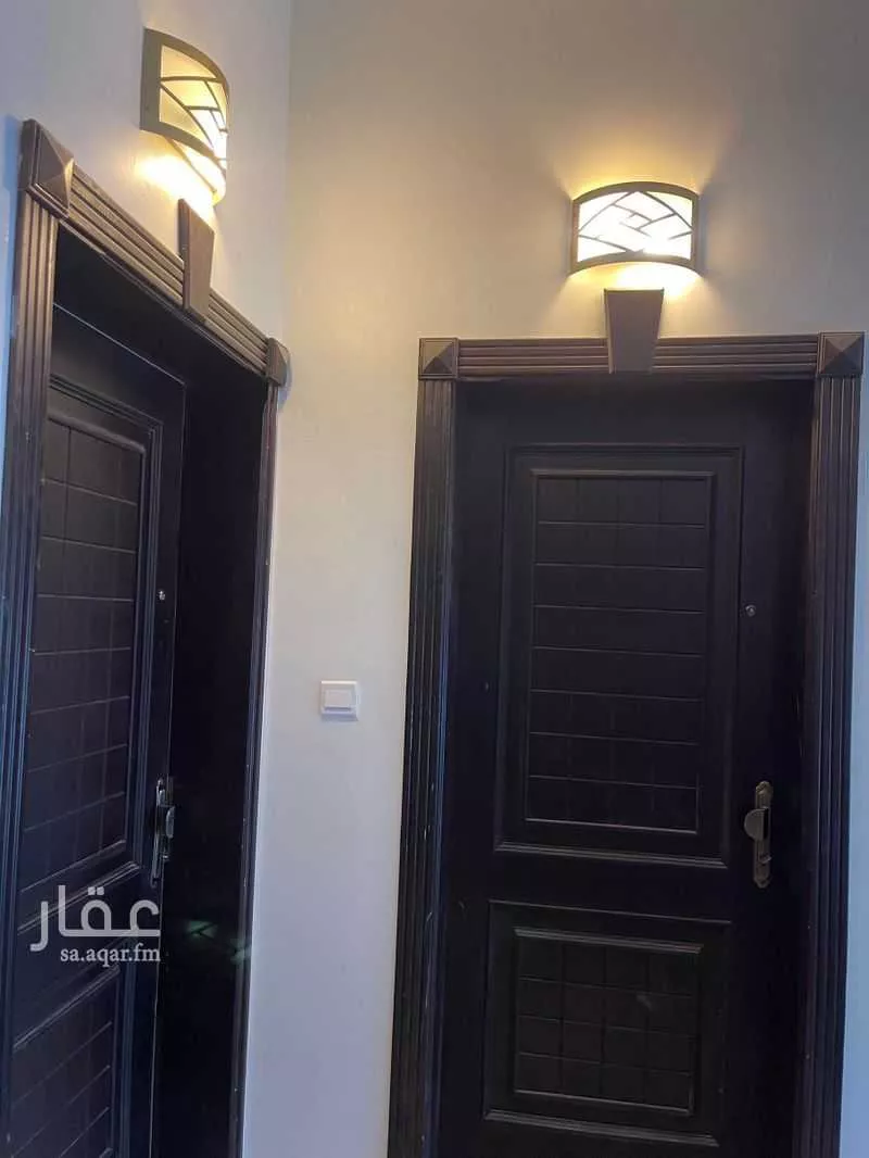 شقة 4 غرف في الأمواج 12