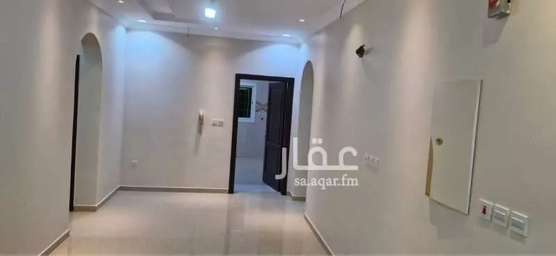 شقة 4 غرف في الصالحية 6