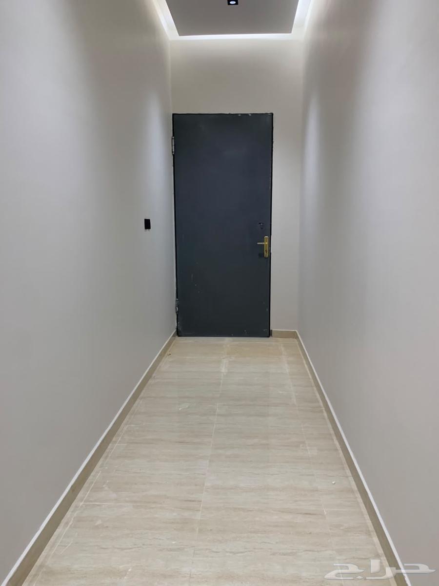 4 bedroom villa in Al Bayan, Riyadh 7