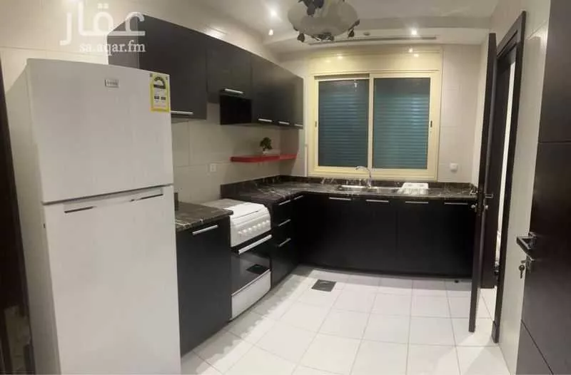 3 bedroom apartment in Al Shati 8