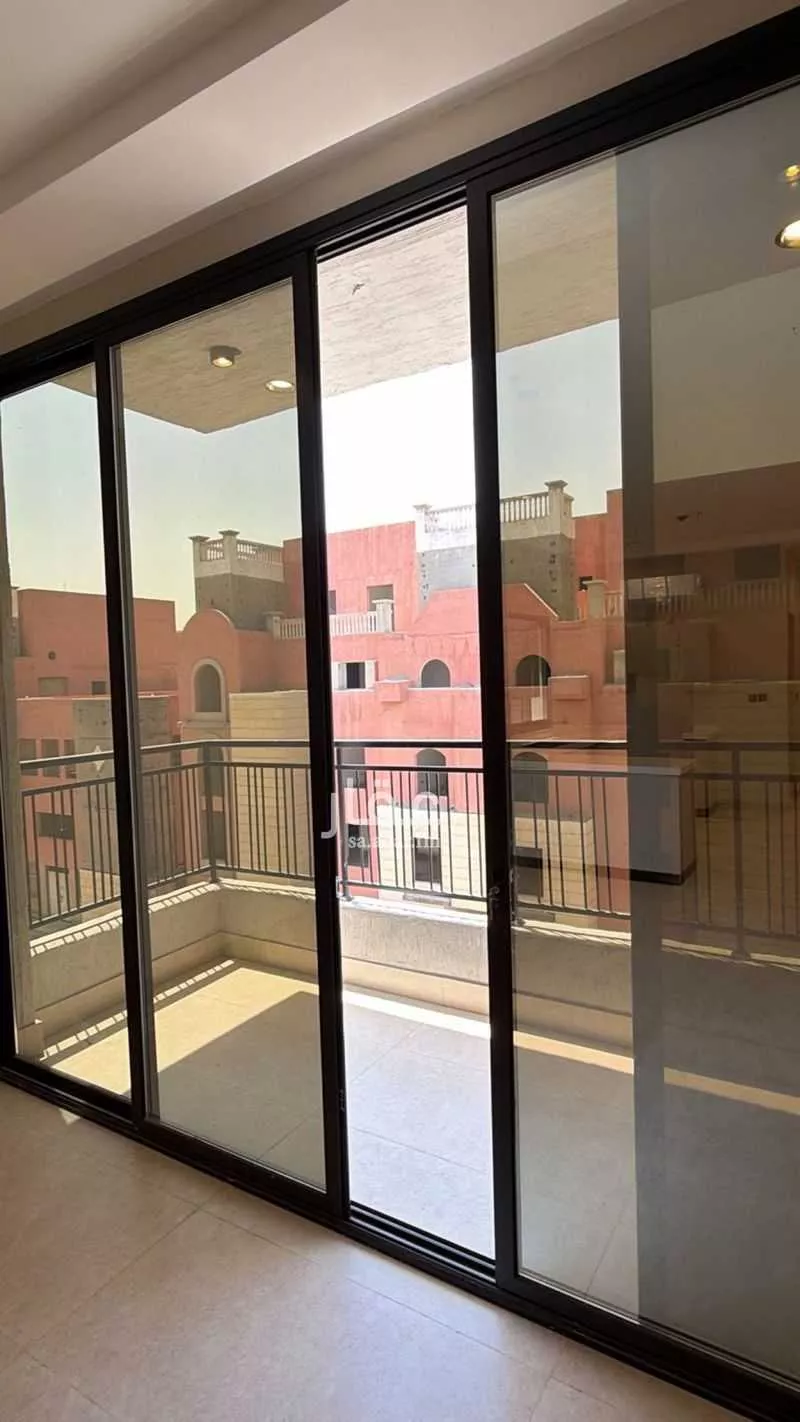 3 bedroom apartment in Dana Al Shamaliah 2