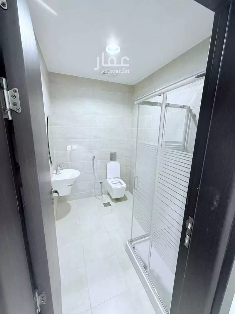 5 bedroom apartment in Al Rabwa 2