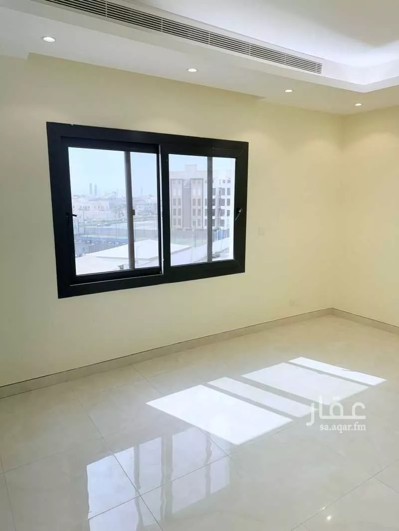 5 bedroom apartment in Al Rabwa 4