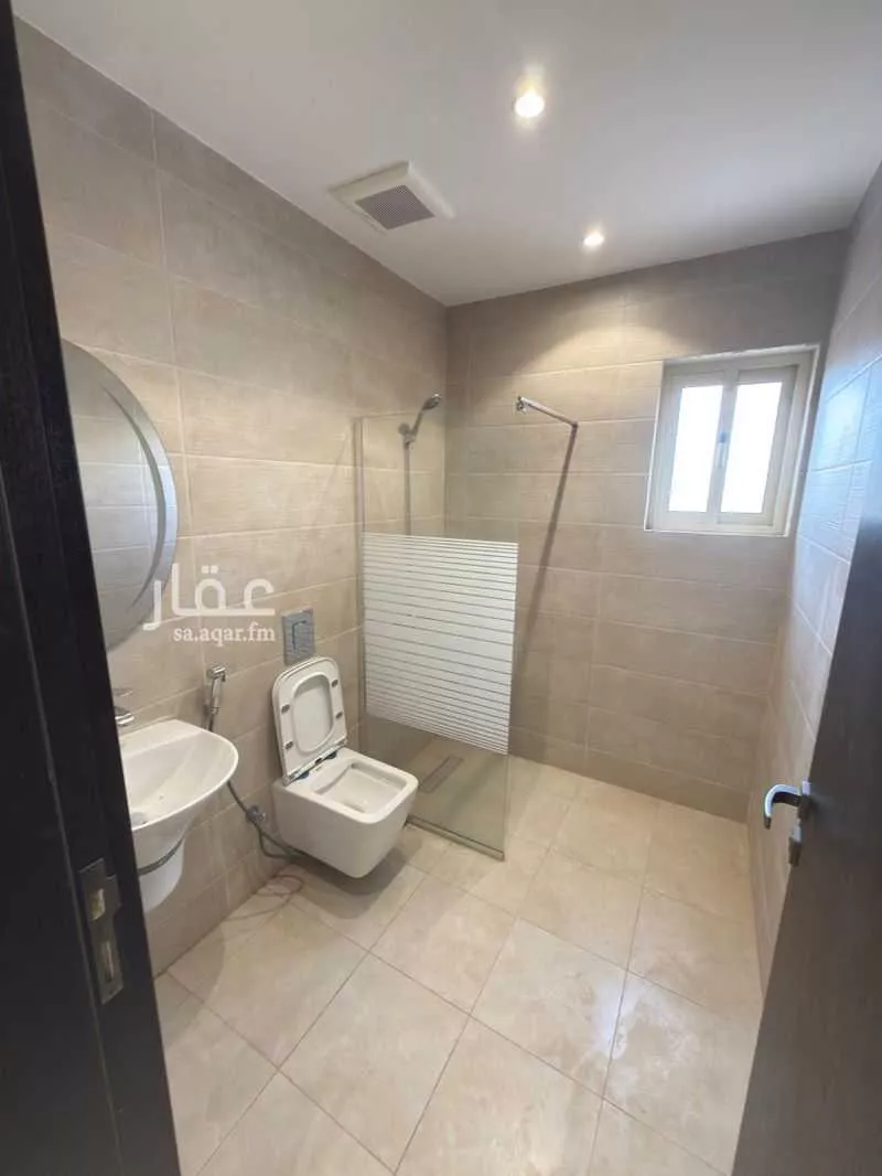5 bedroom apartment in Al Rabwa 10