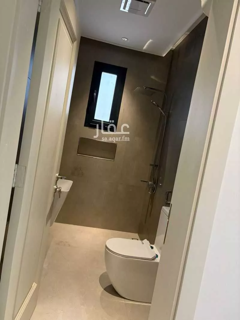 2 bedroom floor in Al Yaqout 11