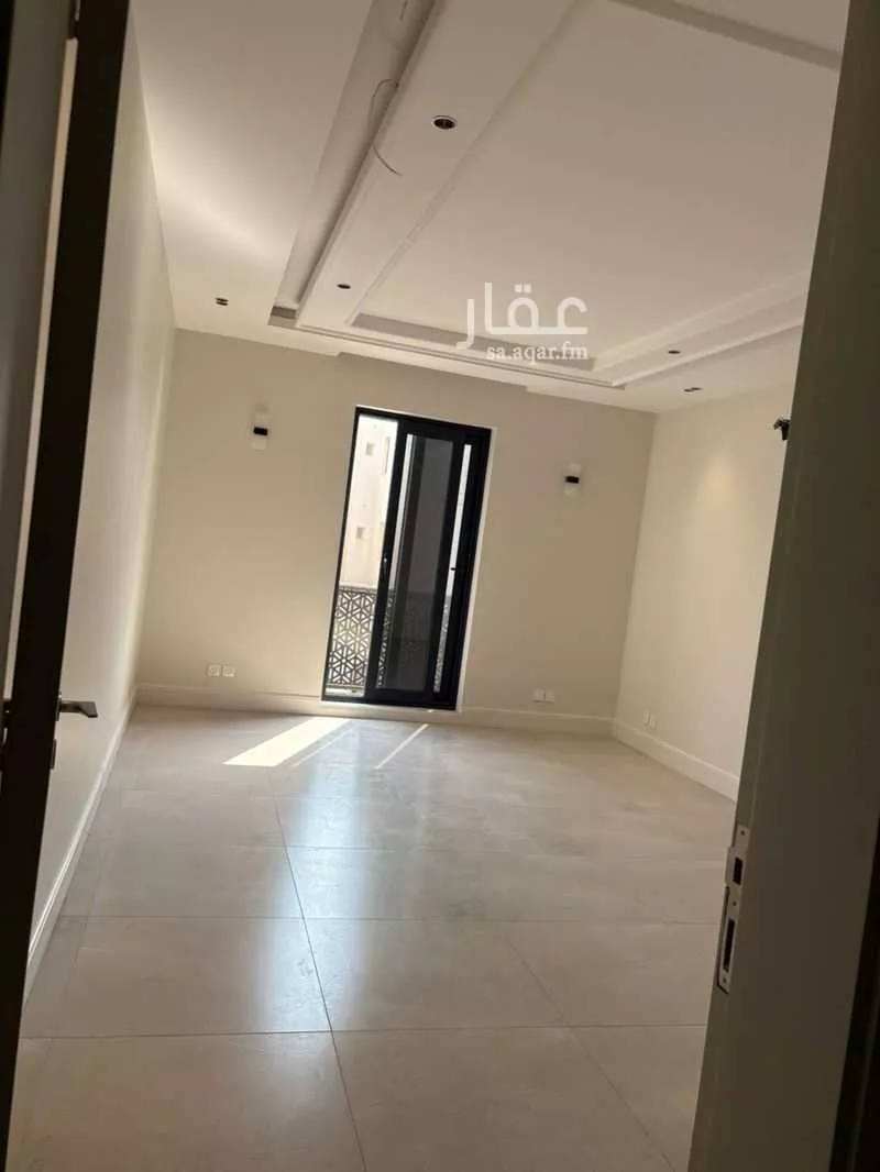 2 bedroom floor in Al Yaqout 10