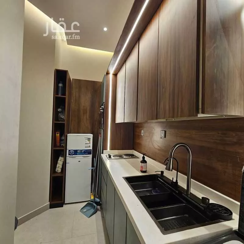 2 bedroom apartment in Al Aziziyah, Jeddah 7