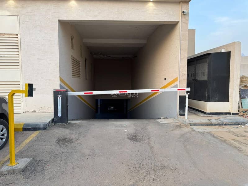 4 bedroom apartment in Al Mahdiyyah, Riyadh 13