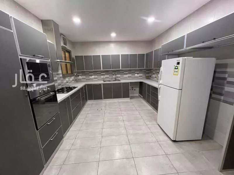 3 bedroom apartment in Al Furusiyah 2