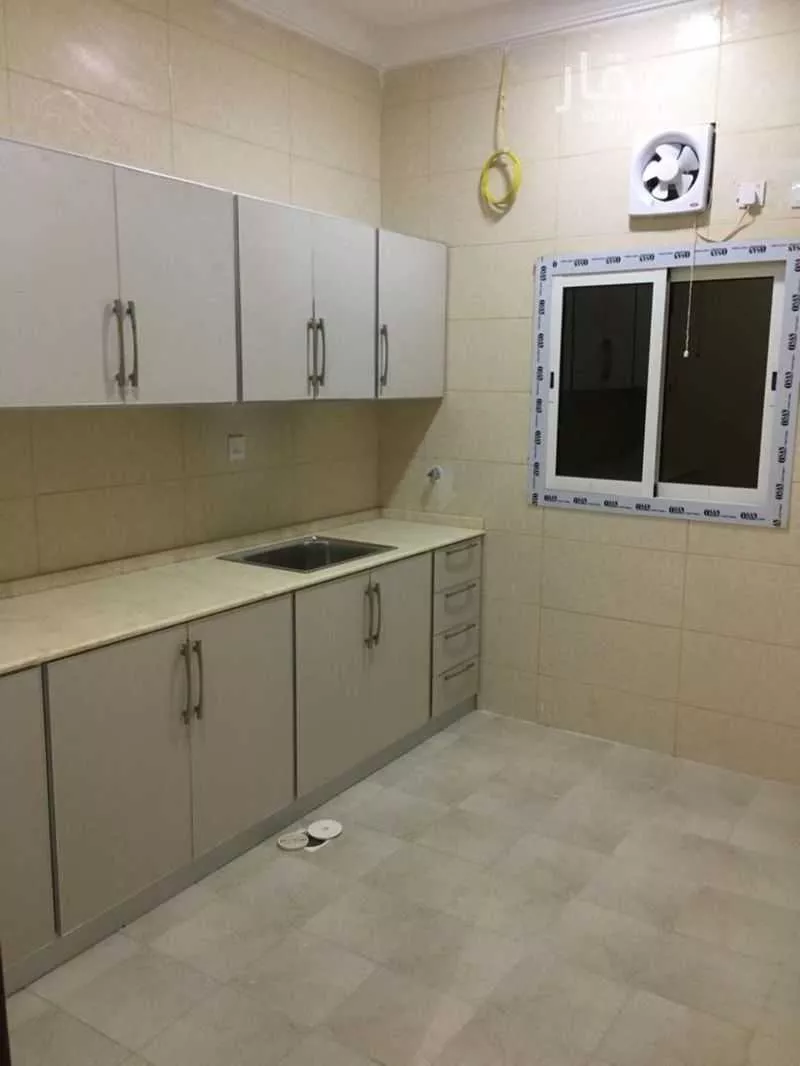 3 bedroom apartment in Al Naseem 4